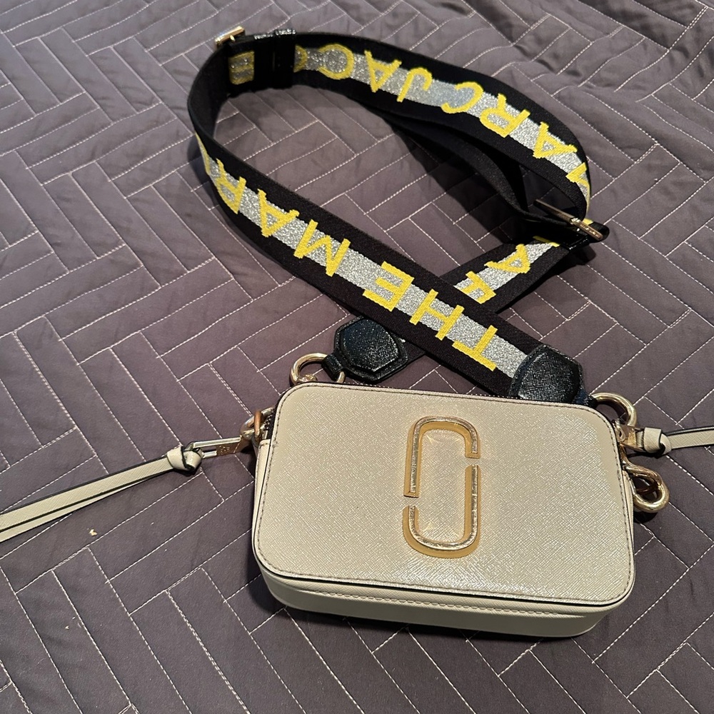 Marc Jacobs Cream Crossbody Bag with Bold Logo Strap
